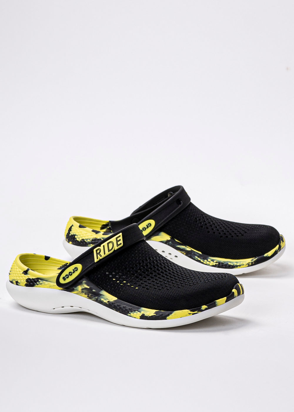 Crocs multi colour 360 lite ride black yellow