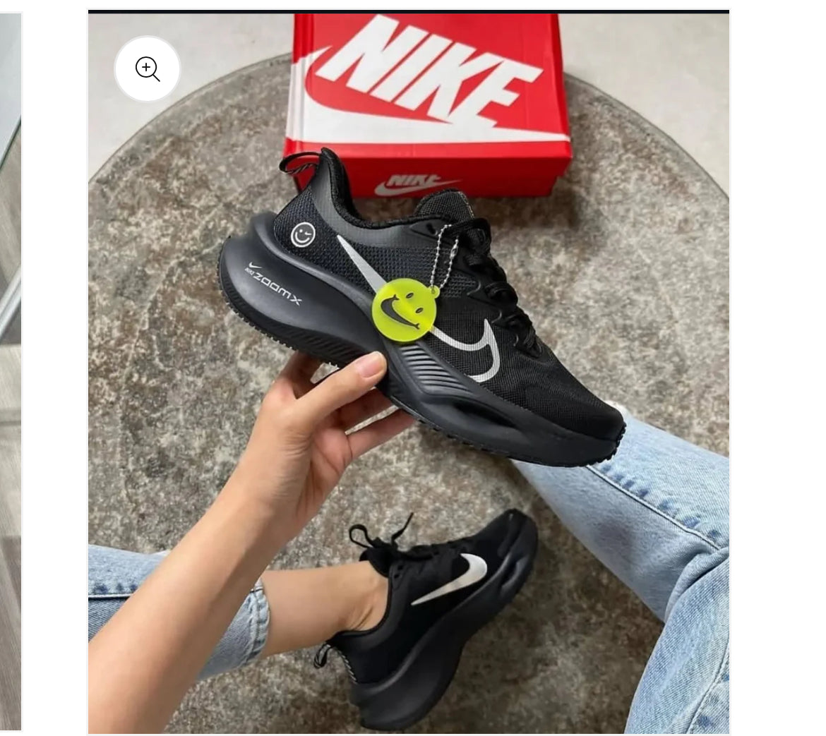 Branded Nike Zoom Smiley 2024 edition